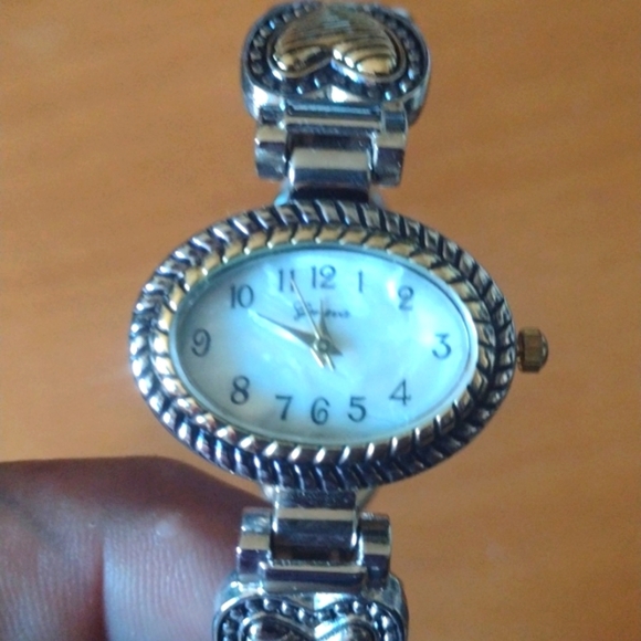 2 for $20😃Ladies Watch - Picture 1 of 2